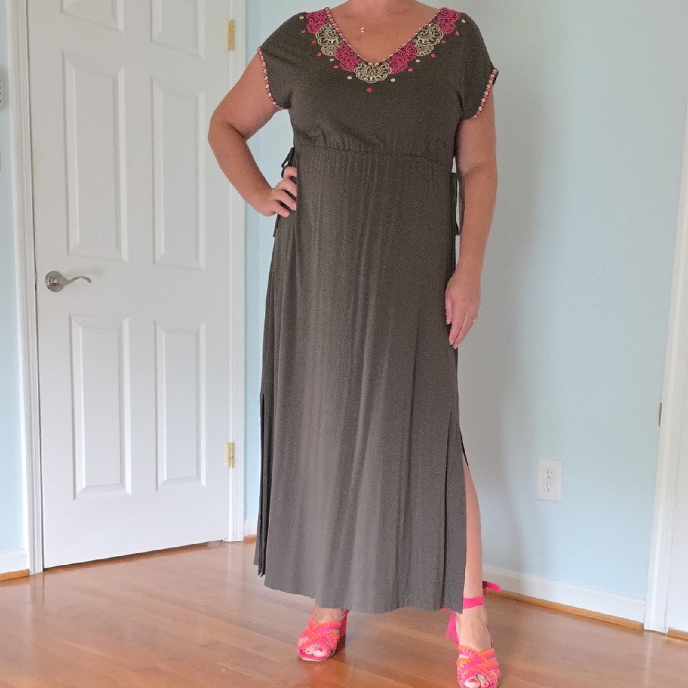 Boden Brown Maxi Dress with Pink and Gold Emroidery US Size 16/18